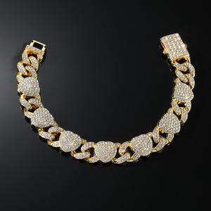Hot Selling Popular Design Heart Shaped Chain Bracelet Hiphop Retro Style Men's Alloy Bracelet Fashion Jewelry Wholesale - Product Image 1