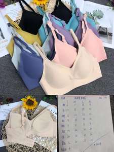 บราดันทรงแบบสามเหลี่ยม สายคล้องคอ ระบายอากาศดี ประดับคริสตัล ผ้าลูกไม้ถักไร้รอยต่อ ไร้โครง เป็นมิตรต่อสิ่งแวดล้อม บราเซ็กซี่สำหรับผู้หญิง ลดราคาพิเศษ - Product Image 2