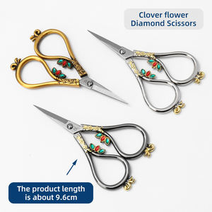 JP Trèfle Fleur Diamant Ciseaux Vintage Artisanat Rétro Petit Classique Tailleur Broderie Ciseaux - Product Image 3