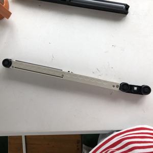 Cylindre pneumatique à rouleaux amortisseurs <span class=keywords><strong>de</strong></span> <span class=keywords><strong>porte</strong></span> coulissante à fermeture en douceur simple pour armoire <span class=keywords><strong>de</strong></span> cuisine système pneumatique à <span class=keywords><strong>porte</strong></span> coulissante - Product Image 3