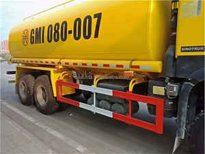 รถบรรทุก<span class=keywords><strong>ถัง</strong></span>น้ำซิโนทรัค ฮาวโอ <span class=keywords><strong>20</strong></span>,000 <span class=keywords><strong>ลิตร</strong></span> สำหรับขาย รถบรรทุก<span class=keywords><strong>ถัง</strong></span>น้ำแบบฉีดพ่นสำหรับการเกษตร พร้อมหัวฉีดปรับระดับได้ - Product Image 5