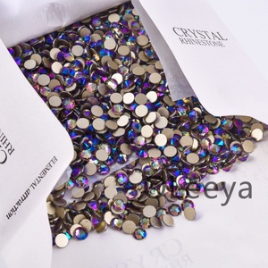 Oleeya Premium Cristales de Strass de Vidrio de 16 Facetas con Base Dorada, Sin Fijación en Caliente, para Vasos, Bikinis y Vestidos - Product Image 2