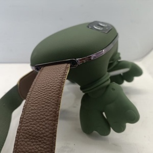 Masajeador de Cuello Shiatsu con Simulación de Mano Biónica, Amasamiento Profundo de Tejidos y Calor - Product Image 2