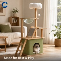 Arbre à chat et tour pour chat en bois de grande taille intégré