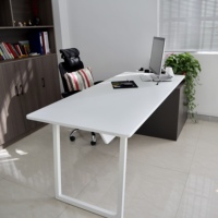 Armoires ou bureaux sur mesure avec panneaux en MDF (fibres de bois moyenne densité) WQ modernes avec revêtement en poudre
