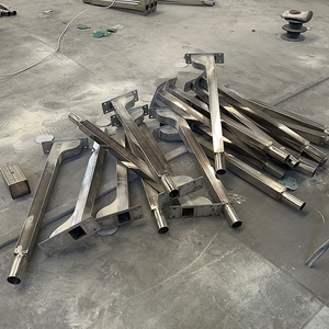 Poste <span class=keywords><strong>de</strong></span> lámpara <span class=keywords><strong>de</strong></span> acero inoxidable decorativo <span class=keywords><strong>de</strong></span> 6m 11M, poste <span class=keywords><strong>de</strong></span> <span class=keywords><strong>luz</strong></span> usado, calle galvanizada a la <span class=keywords><strong>venta</strong></span>, lámpara <span class=keywords><strong>de</strong></span> poste alto - Product Image 4