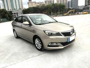Auto Usado Barato Changan Yuexiang V7 1.6L Sedán Manual con Volante a la Izquierda, Cámara Trasera, Vehículo de <span class=keywords><strong>Segunda</strong></span> <span class=keywords><strong>Mano</strong></span> Confiable y Económico en Venta - Product Image 2