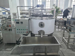 Machine à fabriquer du fromage électrique 200L pour usine de transformation du fromage, cuve à fromage pour usine de fromage - Product Image 2