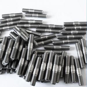 Goujons Gr5 haute résistance personnalisés en usine <span class=keywords><strong>M10</strong></span> M12 M14 <span class=keywords><strong>goujon</strong></span> à double extrémité <span class=keywords><strong>de</strong></span> <span class=keywords><strong>roue</strong></span> en titane - Product Image 1