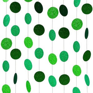 Ensemble de bannières de fête sur le thème de Noël, drapeaux triangulaires, décorations de rennes, d'arbres et de chaussettes - Product Image 3