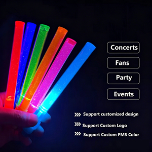Penna Luminosa in ABS con Logo Personalizzato - Decorazione Portatile con Motivi Personalizzabili per Festival, Celebrazioni, Eventi e Feste - Product Image 2