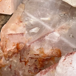 Hoogwaardige natuurlijke helende kristalsteen rode vuurkwarts ruwe steen grote maat ruwe mineraal - Product Image 2