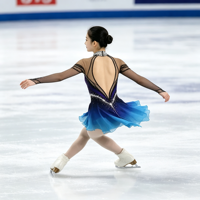 Robe de patinage artistique à col halter dégradé bleu violet, costume en maille à manches longues et strass pour femmes et filles, compétition et spectacle sur glace