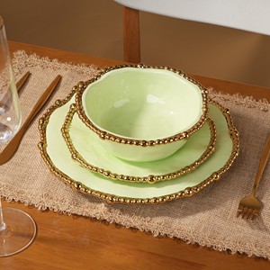 Servizio di <span class=keywords><strong>Piatti</strong></span> da 18 Pezzi Artigianale in Ceramica Bianca <span class=keywords><strong>e</strong></span> <span class=keywords><strong>Oro</strong></span>, Stoviglie Senza BPA con Bordo Dorato a Perline, <span class=keywords><strong>Piatti</strong></span> Piani <span class=keywords><strong>e</strong></span> Ciotole - Product Image 4