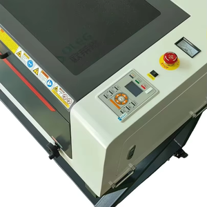 Machine de fabrication de tampons en caoutchouc automatique à refroidissement par eau 4060, graveur laser pour <span class=keywords><strong>tampon</strong></span> de date et logo en caoutchouc - Product Image 5