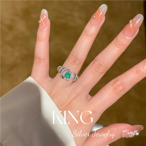Anillo Geométrico de Plata King con Incrustaciones de Piedra Azul Paraíba, Joyería Fina para Mujer - Product Image 5