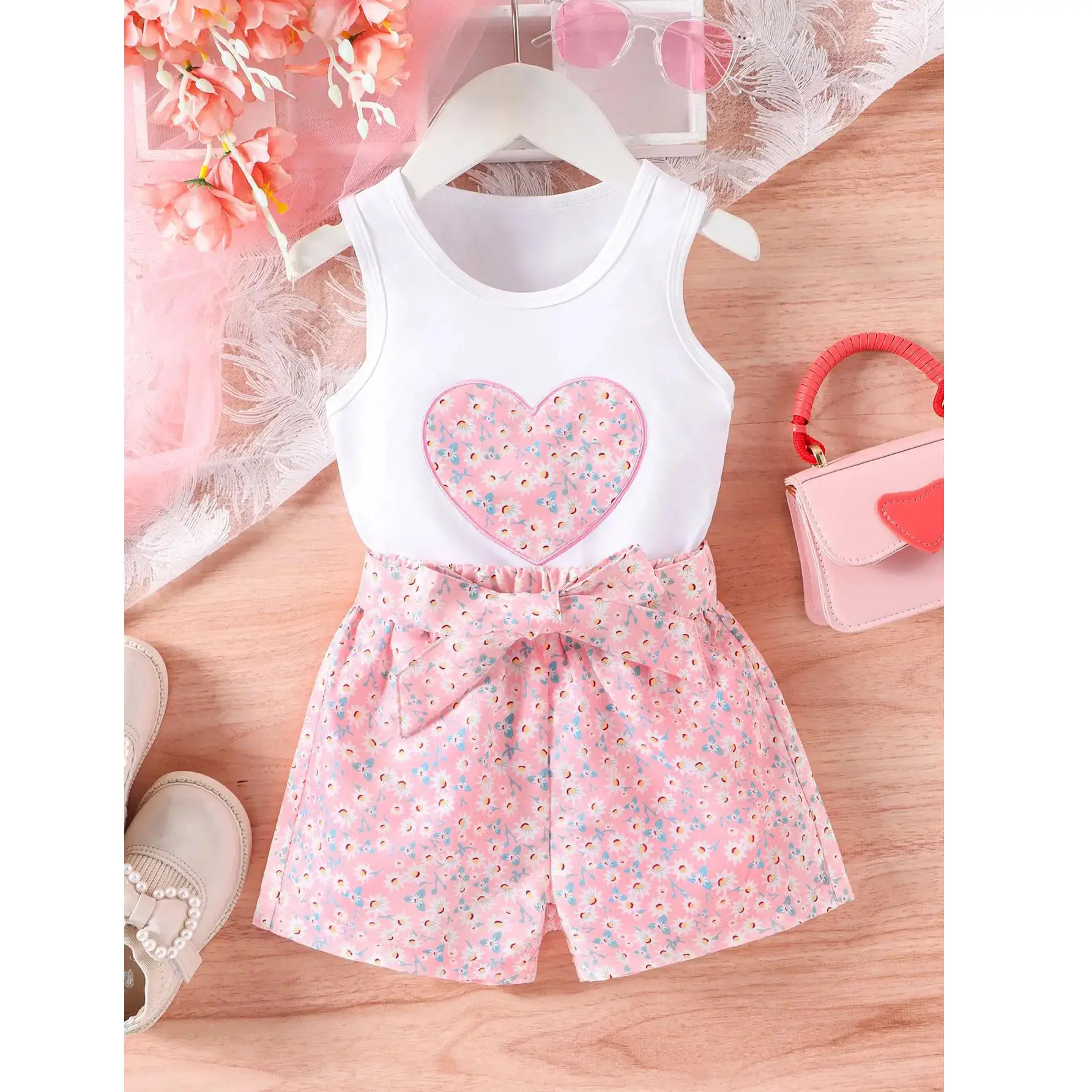 2024 été enfants vêtements filles jeune Floral coeur imprimer filles vêtements ensembles 2-7Y populaire doux Style Ropa De Bebe