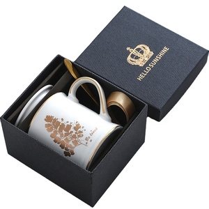 Tasse à café en céramique de grande capacité, 2 pièces, noir mat, blanc, avec couvercle et boîte cadeau pour la cérémonie de mariage - Product Image 1