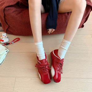 Baskets pour femmes en cuir véritable bicolore avec fermeture Velcro, talon compensé intégré, style décontracté allemand, style Forrest Gump, printemps-automne - Product Image 6