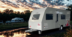 Cabine de remorque stationnaire tout temps de conception imperméable moderne avec le plancher de vinyle pour le camping d'aventure et les séjours de ferme - Product Image 2