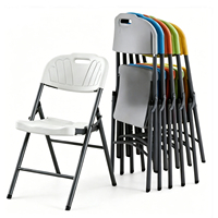 Chaise pliante moderne en plastique avec dossier, portable, pour l'intérieur et l'extérieur, idéale pour pique-niques, événements, stades et camping (vente en gros)