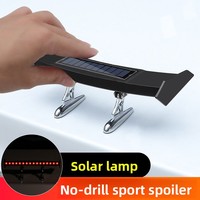 Nouveau feu arrière LED 9W rouge à énergie solaire pour modification de voiture, mini spoiler de toit à effet dynamique, avertissement arrière 12V