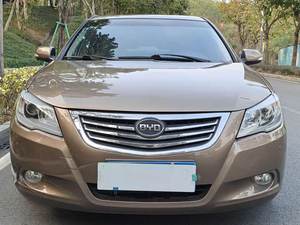 Meistverkaufter Günstiger Großhandel BYD G6 2013 2024 2015 Manuelle Luxus-Limousine Linkslenker China Großhandelspreis Gebrauchtwagen - Product Image 2