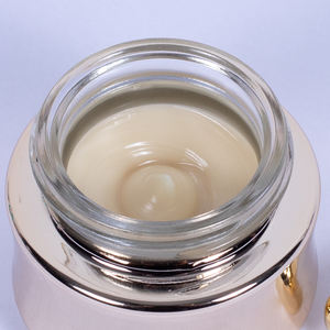 Crema de Ojos Herbal Orgánica Antiarrugas y Reafirmante al por Mayor, Reduce las Líneas Finas y Repara el Contorno de Ojos, para Todo Tipo de Piel, Wishgan - Product Image 5