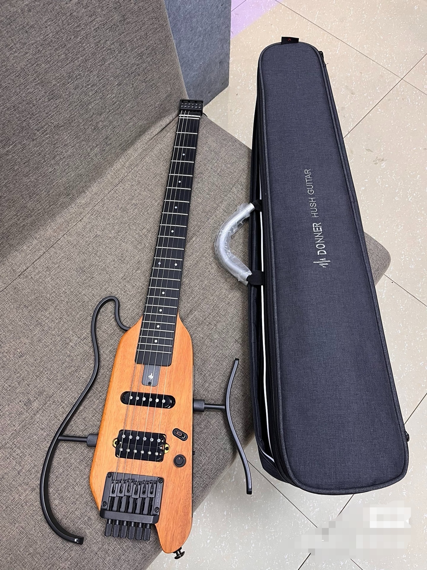 Donner HUSH-1 PRO HUSH-X 38-Inch Electric Guitar - Portable