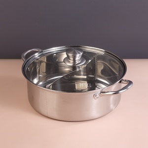 Grande marmite à soupe en acier inoxydable 304 avec couvercle en verre. Casserole en acier inoxydable adaptée aux cuisinières à gaz ou à <span class=keywords><strong>induction</strong></span>. - Product Image 4