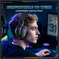 ONIKUMA GT826 Casque d'écoute sans fil 2.4GHz RGB Casque d'écoute filaire Blue Tooth Casque de jeu confortable avec microphone