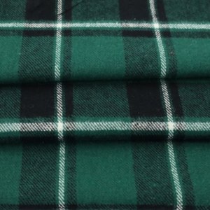 Vestido camisero a cuadros verde teñido con hilo de algodón, tela de franela ligera con patrón de cuadros recubiertos - Product Image 3