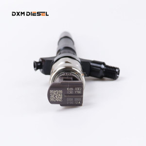 หัวฉีด 23670-0L020 095000-8220 ใช้ได้กับ Kun26 3.0L 2005-2010 เครื่องยนต์ D4D 1KD-FTV 236700L020 23670-0L020 236700L020 23670- - Product Image 4