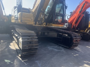 Excavadora Usada de 345 Toneladas con Motor Cummins, Cucharón de Excavación y Cargador de Orugas Amarillo, Maquinaria de Construcción - Product Image 4