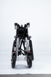 Silla de Ruedas Eléctrica Plegable y Compacta <span class=keywords><strong>para</strong></span> Personas Mayores con Asiento Cómodo, Motor Dual y Batería de Larga Duración - Product Image 3