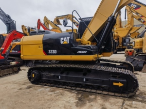 Excavatrice sur chenilles d'occasion Cat 323D à prix avantageux, excavatrice CAT 323DL d'occasion à vendre en excellent état - Product Image 2