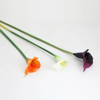 Fleur artificielle Calla Lily de qualité supérieure, directement de l'usine, matériel de distribution pour arrangements floraux pour les remises de diplômes et les mariages