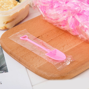 Cuchara <span class=keywords><strong>de</strong></span> plástico desechable colorida para pastel, pala para helado, pala para hornear postres, <span class=keywords><strong>cucharas</strong></span> para repostería - Product Image 3