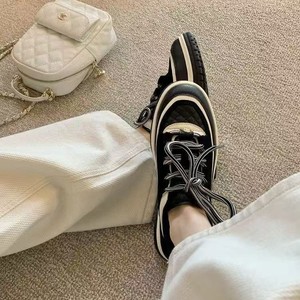 รองเท้าผ้าใบลำลองแบบผูกเชือก รุ่นคลาสสิคสีสันตัดกัน ลายแพนด้า สำหรับต้นฤดูใบไม้ผลิปี 2026  หนังแท้แบบเย็บลาย - Product Image 4