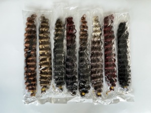 Capelli Sintetici Ricci a Onda Profonda per Donne Nere, Extension per Trecce da 22 Pollici, Vendita all'Ingrosso - Product Image 3