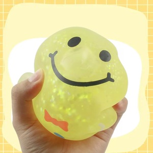 Nouveauté tendance : Jouets sensoriels anti-stress en TPR en forme d'homme en pain d'épices à presser pour la vente au détail - Product Image 4