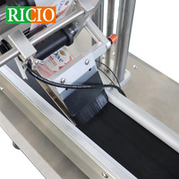 Systèmes d'application d'étiquettes automatiques RICIO pour un seul côté, machine d'étiquetage d'autocollants adhésifs, étiqueteuse pour boîtes, cartons, pots, étiqueteuse pour surfaces plates