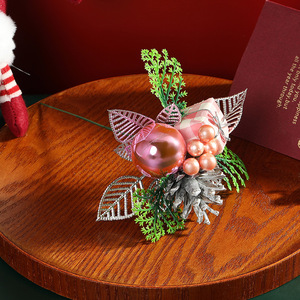 Ramo artificiale di pino con decorazioni verdi, ghirlanda, accessori natalizi, ramoscelli di fiori finti - Product Image 2