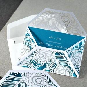 Nouvelles invitations de mariage bleu marine découpées au laser avec plumes de paon – Cartes élégantes et abordables en papier, style européen, 1 couleur - Product Image 6