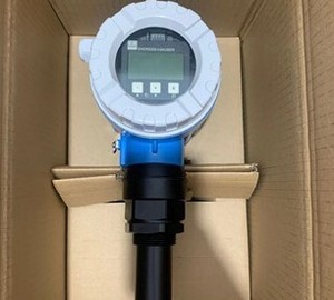 Medidor de Nivel Ultrasónico E+H FMU40-NND2A4, 5m, 4-20mA, HART, IP68, Sin Contacto, para Control de Procesos Industriales - Product Image 3
