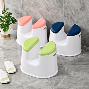 Tabouret de salle de bain pour adultes, 42x30x33cm, en matériau PP, avec siège antidérapant, pour femmes enceintes et personnes âgées, utilisation aux toilettes - Product Image 3