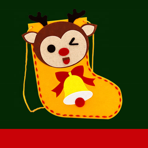 Medias de Navidad DIY para niños, juguetes educativos no tejidos hechos a mano, decoración creativa para jardín de infantes, regalos de navidad - Product Image 3