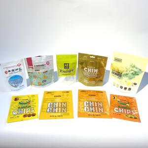 Impresión personalizada de golosinas para perros, embalaje de plástico con cremallera, bolsa con cremallera, bolsa reciclable para comida de mascotas con ventana - Product Image 1