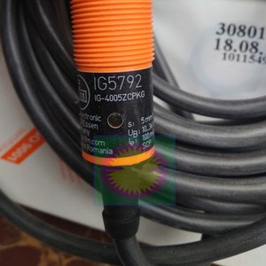 หนึ่งชิ้นสำหรับเซ็นเซอร์สวิตช์ตรวจจับระยะใกล้แบบเหนี่ยวนำรุ่นใหม่ IFM IG5792 - Product Image 2