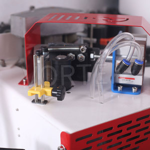 Plaqueuse de chant économique petite machine automatique de plaquage de chant pour le travail du bois - Product Image 6